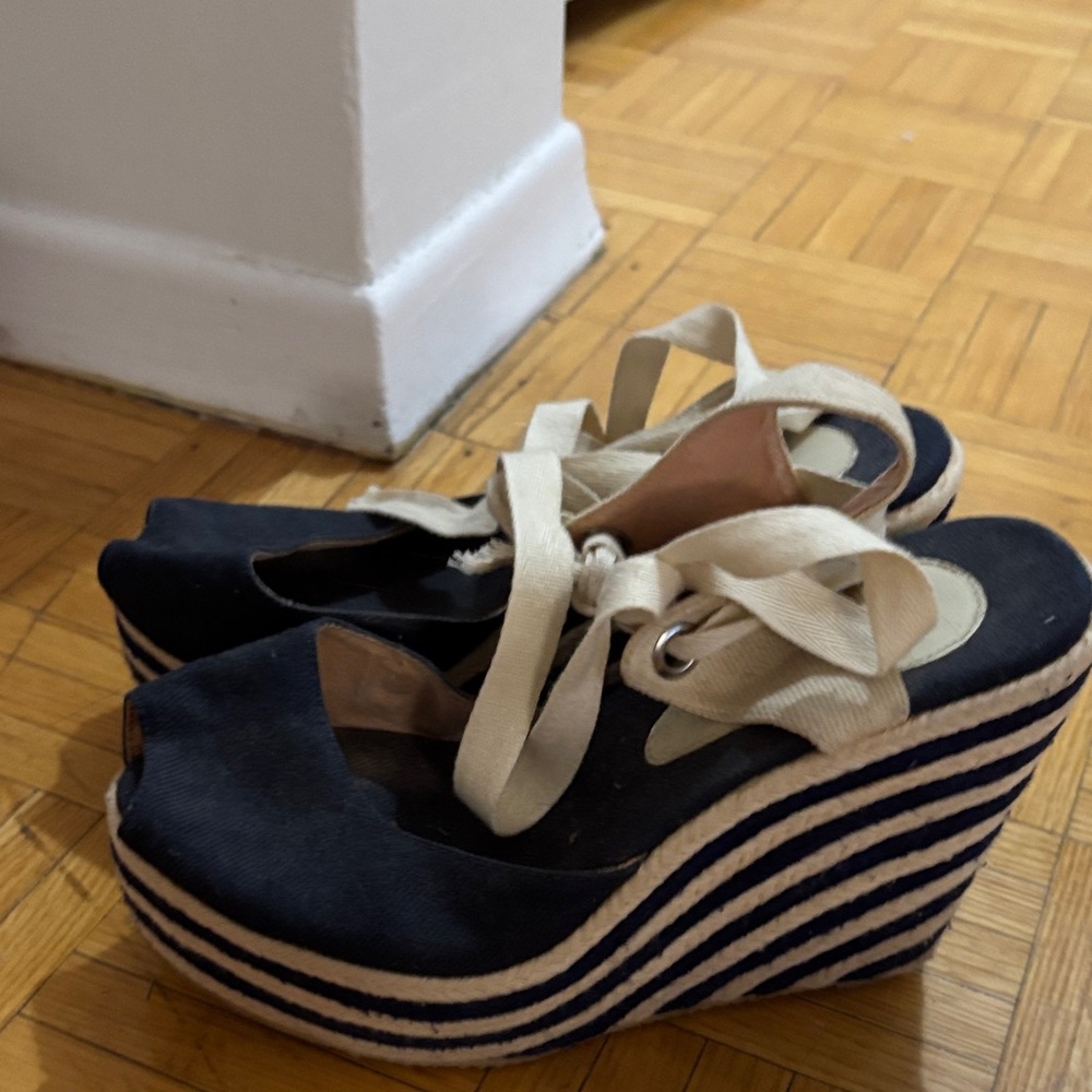 OndadeMar Navy and Cream Striped Wedges